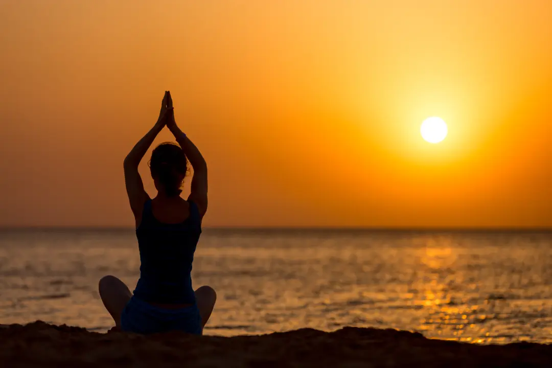 Retraites de Printemps 2026 au Sri Lanka | Régénération par le Yoga, le Do In et la découverte