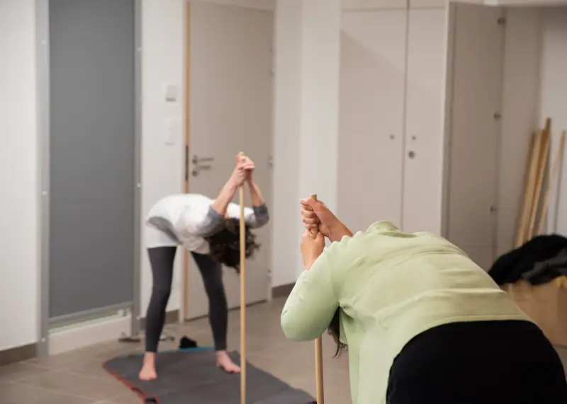 Cours collectif de do in, étirements