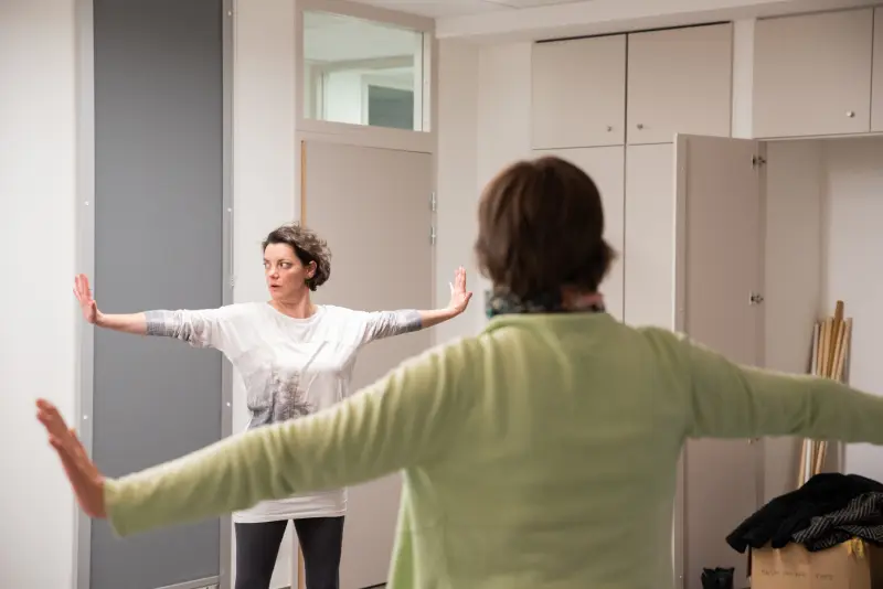 Cours collectif de do in, étirements