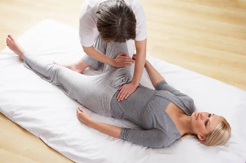 Shiatsu ,du ventre